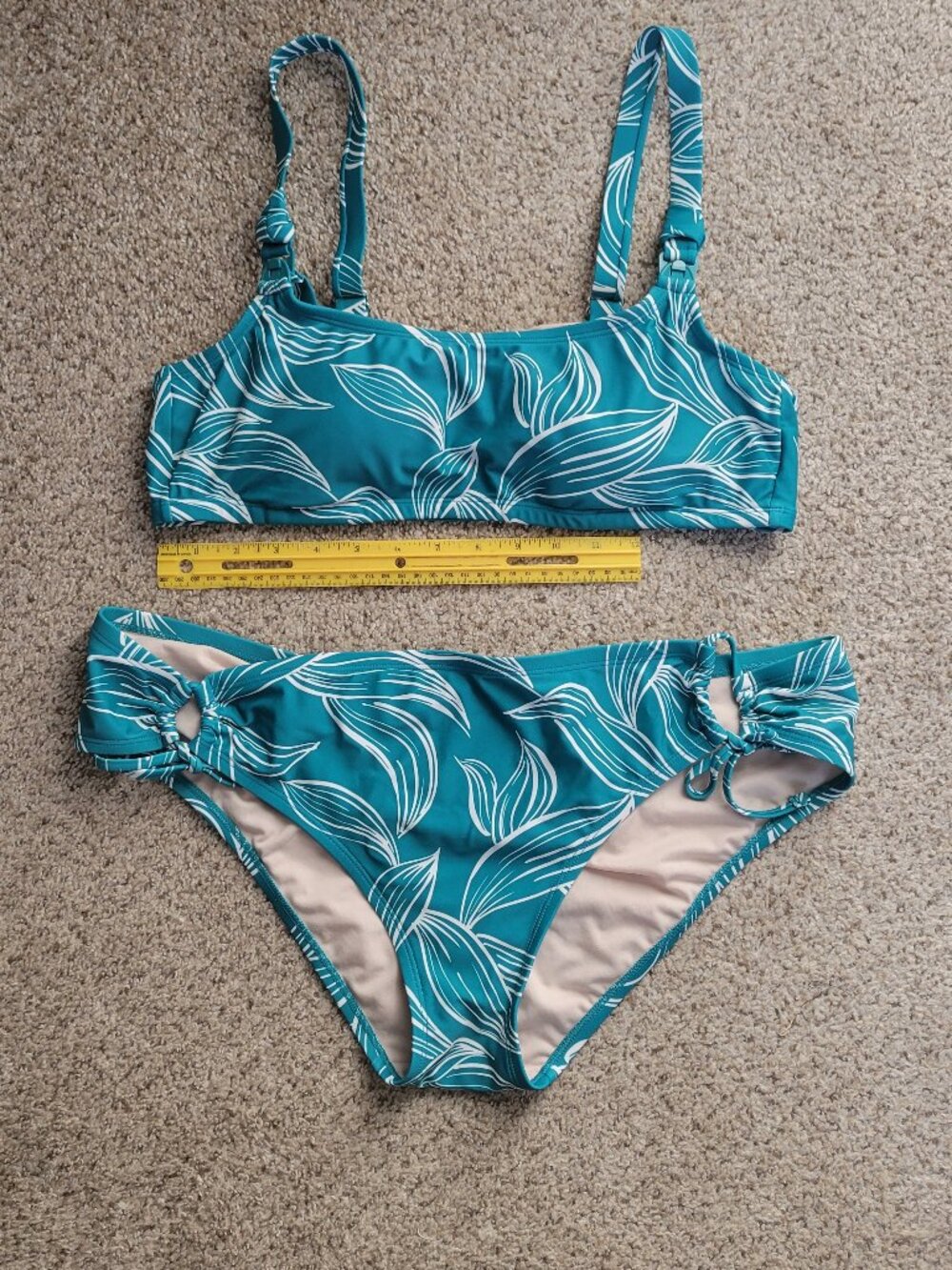 Ingrid & Isabel Nursing Bikini Set - L top, XL bottom